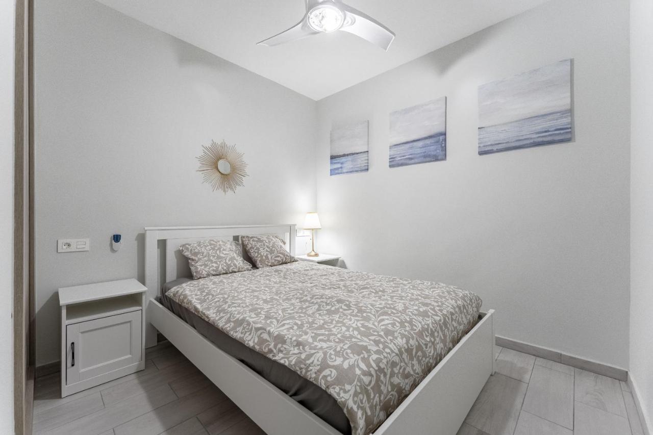 Apartment In The Orlando Complex Costa Adeje  Esterno foto